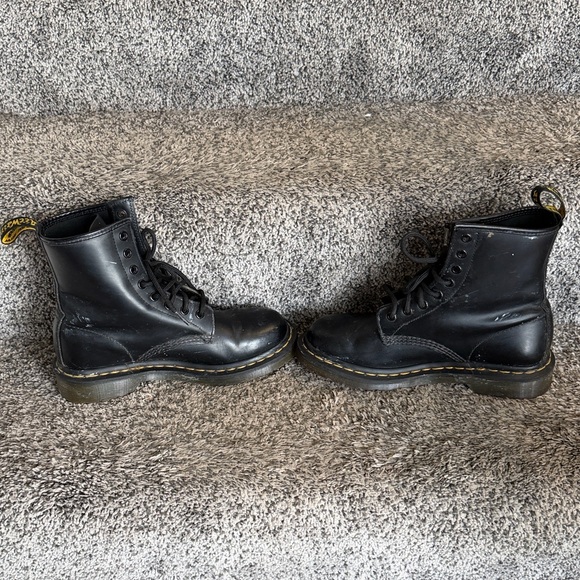 Dr. Martens Black Leather Lace-Up Boots - Picture 4 of 6